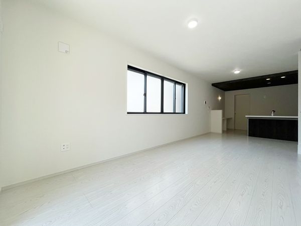 尼崎市下坂部２丁目　新築一戸建て　１期　１号棟