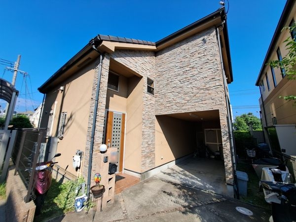宝塚市雲雀丘３丁目　中古一戸建て