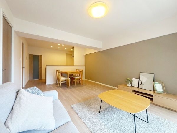 シーアイマンション第2甲陽園 中古マンション(リビング)