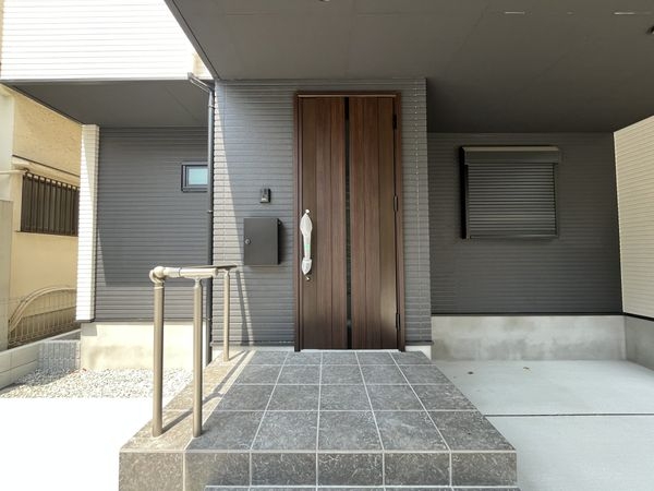 尼崎市西立花町５丁目　新築一戸建て　1期　1号棟