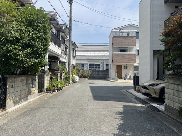 尼崎市西立花町５丁目　新築一戸建て　1期　1号棟