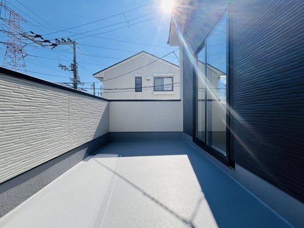宝塚市南ひばりガ丘１丁目　新築一戸建て　１期　１号棟