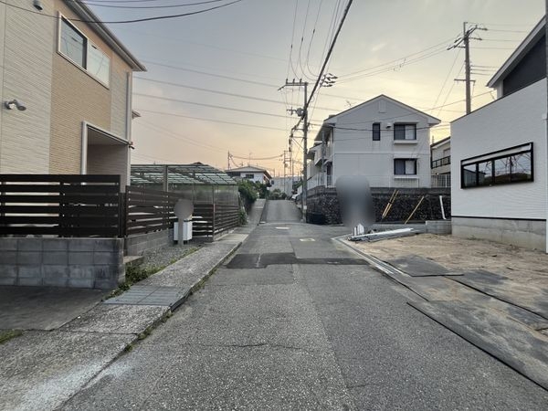 宝塚市南ひばりガ丘１丁目　新築一戸建て　１期　１号棟