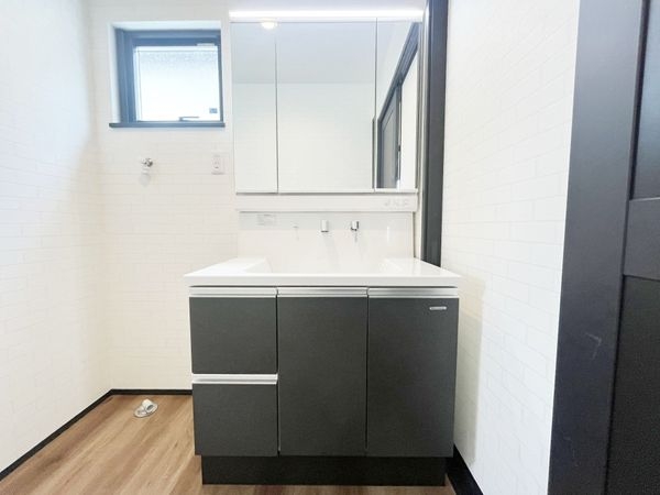 宝塚市高司２丁目　新築一戸建て