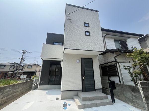 宝塚市高司２丁目　新築一戸建て