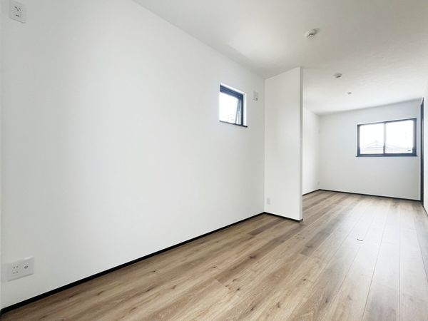 宝塚市高司２丁目　新築一戸建て