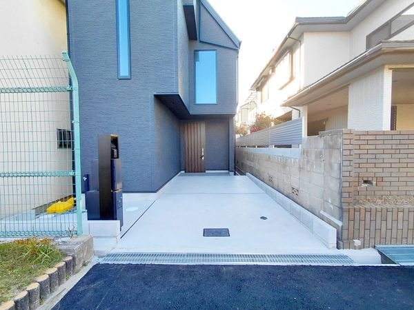 宝塚市高司２丁目　新築一戸建
