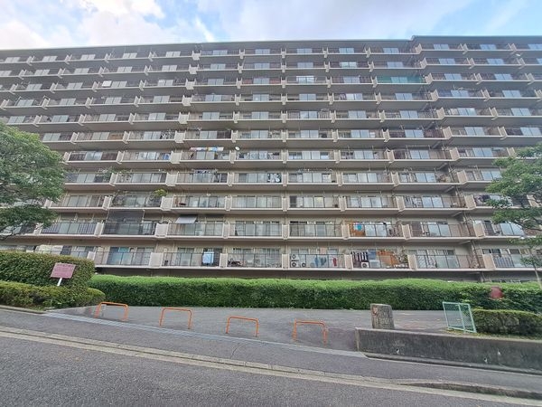 ジャルダン宝塚中山台弐番館A棟　中古マンション