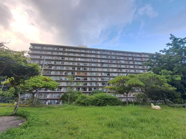 ジャルダン宝塚中山台弐番館A棟　中古マンション