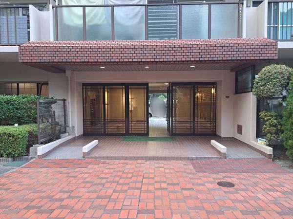 ジャルダン宝塚中山台弐番館A棟　中古マンション