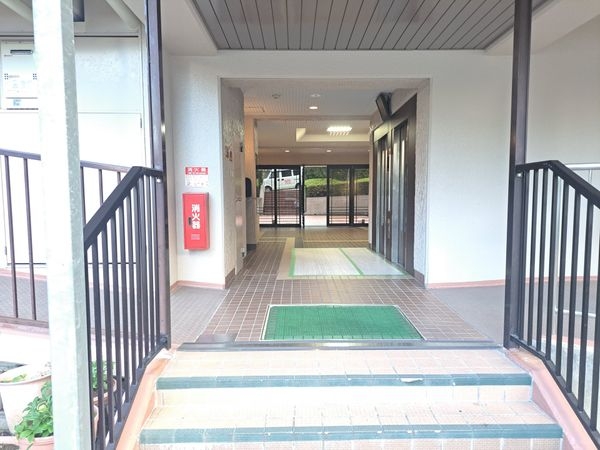 ジャルダン宝塚中山台弐番館A棟　中古マンション