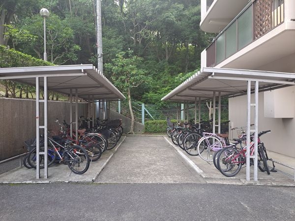 ジャルダン宝塚中山台弐番館A棟　中古マンション