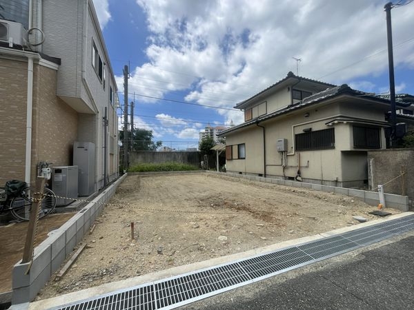 宝塚市川面３丁目　新築一戸建て　２期　１号棟