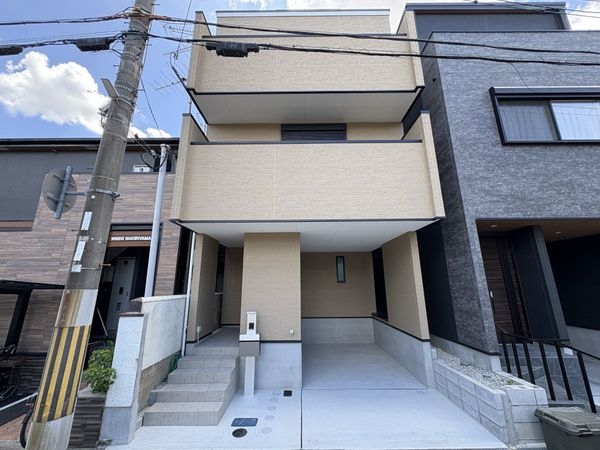 尼崎市菜切山町　新築一戸建て
