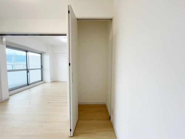 日商岩井香枦園マンション二号棟　中古マンション