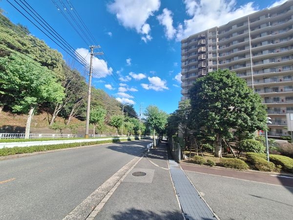 ジャルダン宝塚中山台2番館B棟　中古マンション