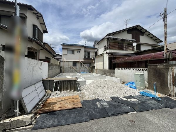 宝塚市小林５丁目　新築一戸建て