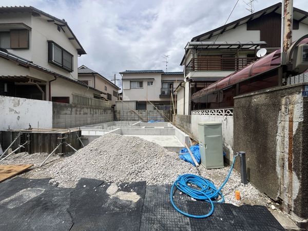 宝塚市小林５丁目　新築一戸建て