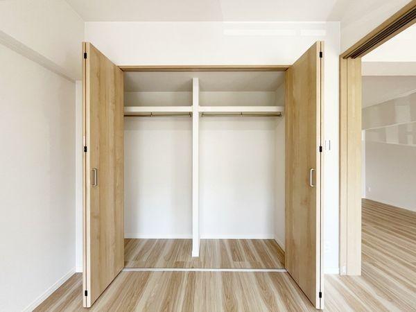 ベルヴェデールイトーピア武庫川 中古マンション(収納)