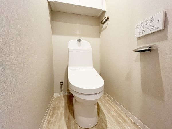 ベルヴェデールイトーピア武庫川 中古マンション(トイレ)