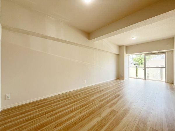 ベルヴェデールイトーピア武庫川 中古マンション(リビング)