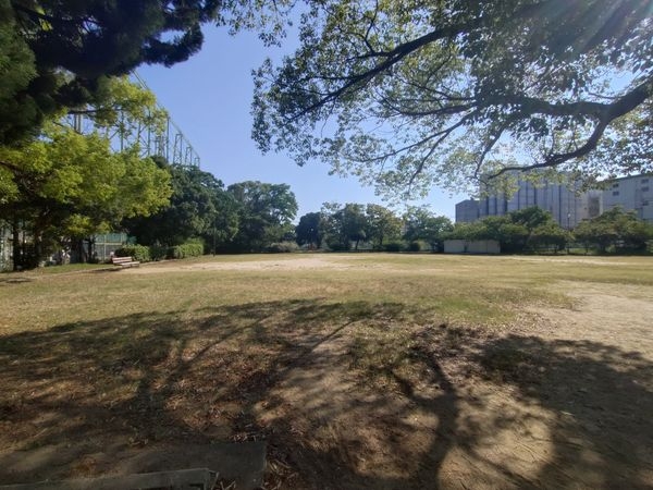 西宮市津門住江町の土地(津門中央公園)