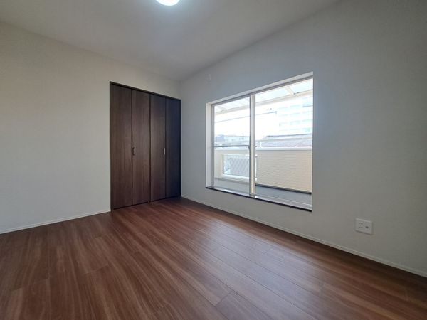 尼崎市次屋３丁目の中古一戸建て