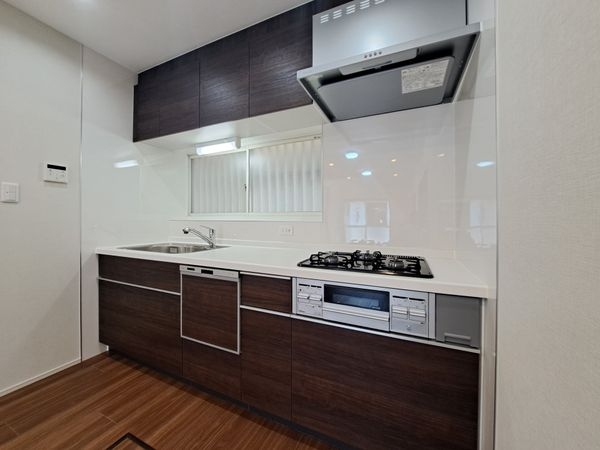 尼崎市次屋３丁目の中古一戸建て