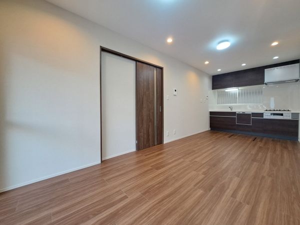 尼崎市次屋３丁目の中古一戸建て
