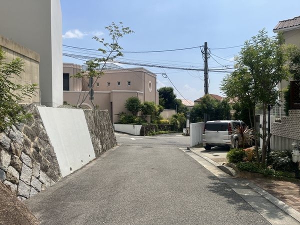 西宮市苦楽園四番町の中古一戸建て