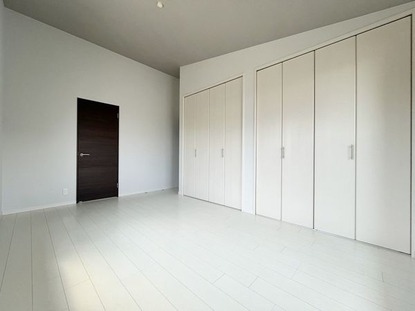 西宮市苦楽園四番町の中古一戸建て