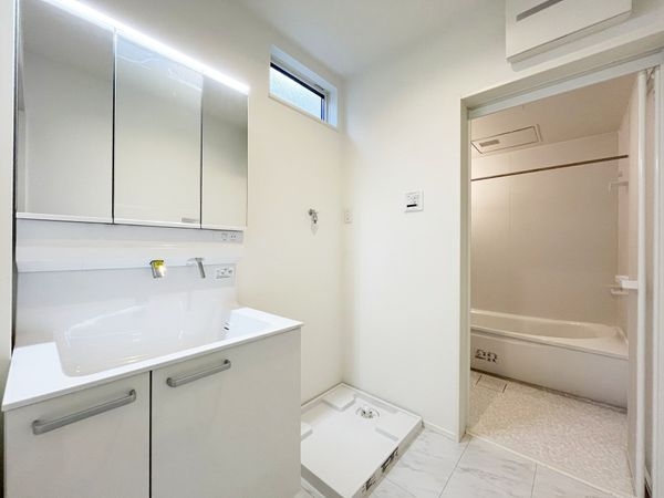 尼崎市額田町　新築一戸建て　全１区画
