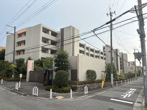 ファミール芦屋東東棟　中古マンション