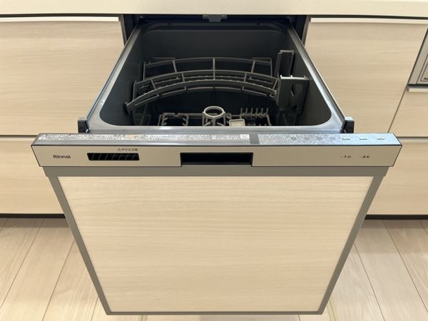 宝塚市中山五月台１丁目　新築一戸建て　１号棟