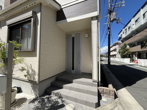 尼崎市南武庫之荘３丁目　中古一戸建て