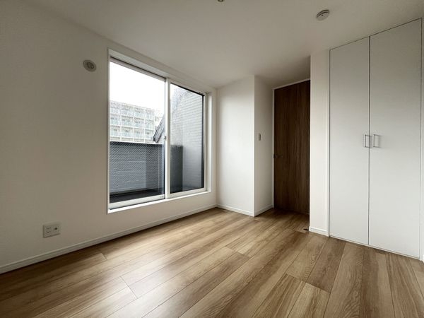 尼崎市大西町３丁目　新築一戸建て　全１区画