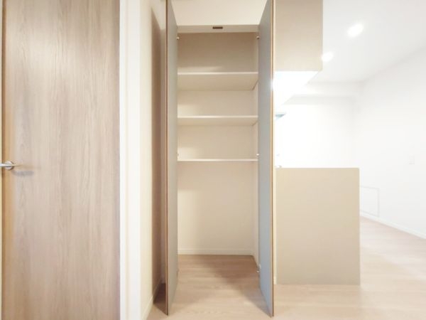 サンマンション塚口第壱 中古マンション(収納)