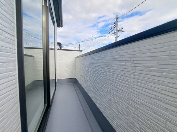 宝塚市末成町　新築一戸建て　２期　１号棟
