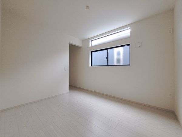 宝塚市末成町　新築一戸建て　２期　１号棟