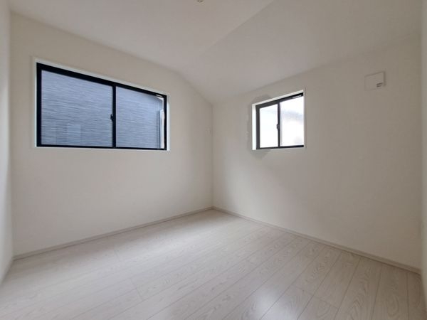 宝塚市末成町　新築一戸建て　２期　１号棟