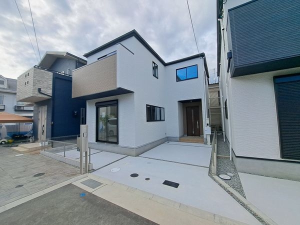 宝塚市末成町　新築一戸建て　２期　１号棟