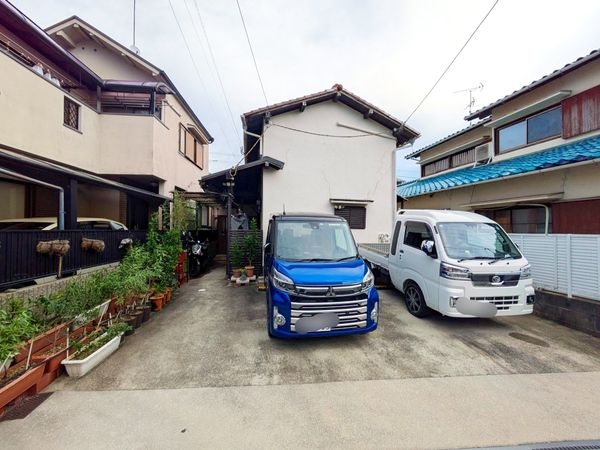 宝塚市小林１丁目の中古一戸建て