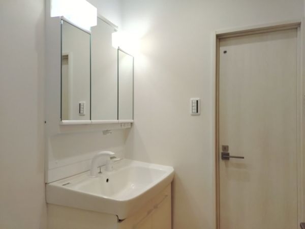鳴尾小松住宅A棟　中古マンション