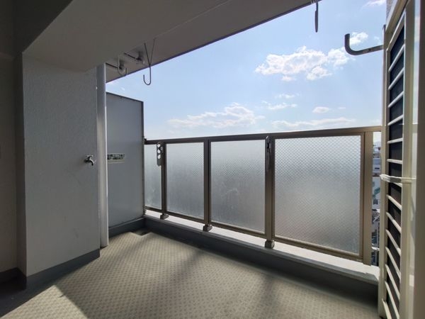 鳴尾小松住宅A棟　中古マンション