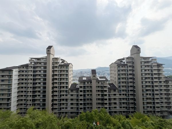 ラ・ビスタ宝塚サウステラス２番館　中古マンション