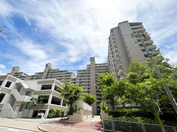 ラ・ビスタ宝塚サウステラス２番館　中古マンション