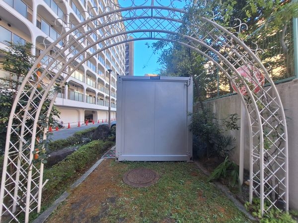 ローズハイツ宝塚　マンション