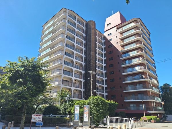 ローズハイツ宝塚　マンション