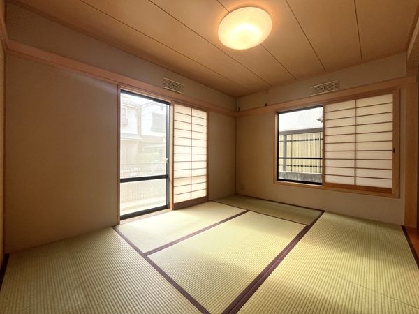 尼崎市常松１丁目の中古一戸建て
