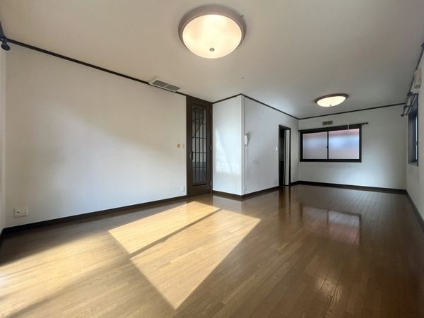 尼崎市常松１丁目の中古一戸建て